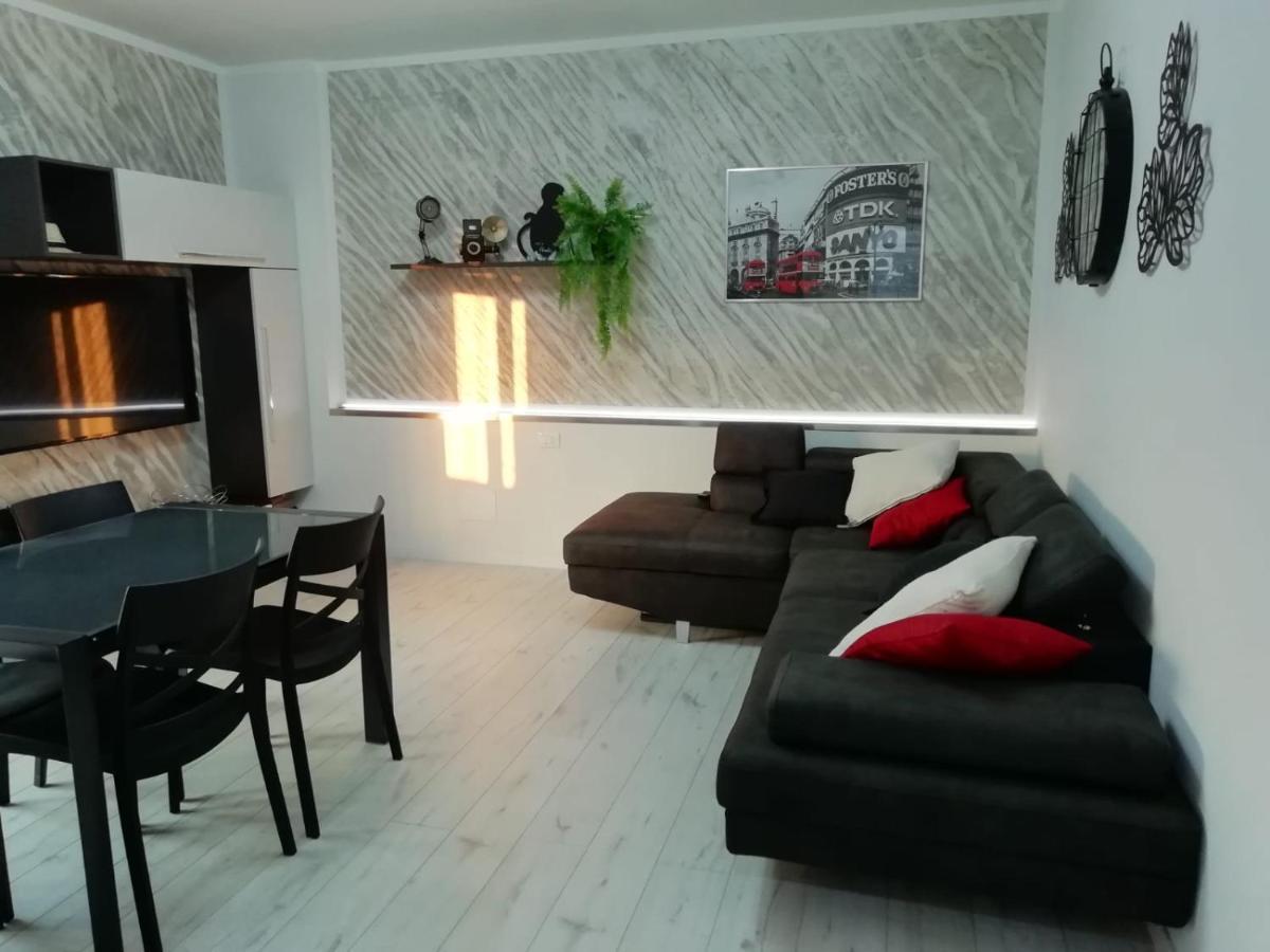 Apartment Completamente Ristrutturato *